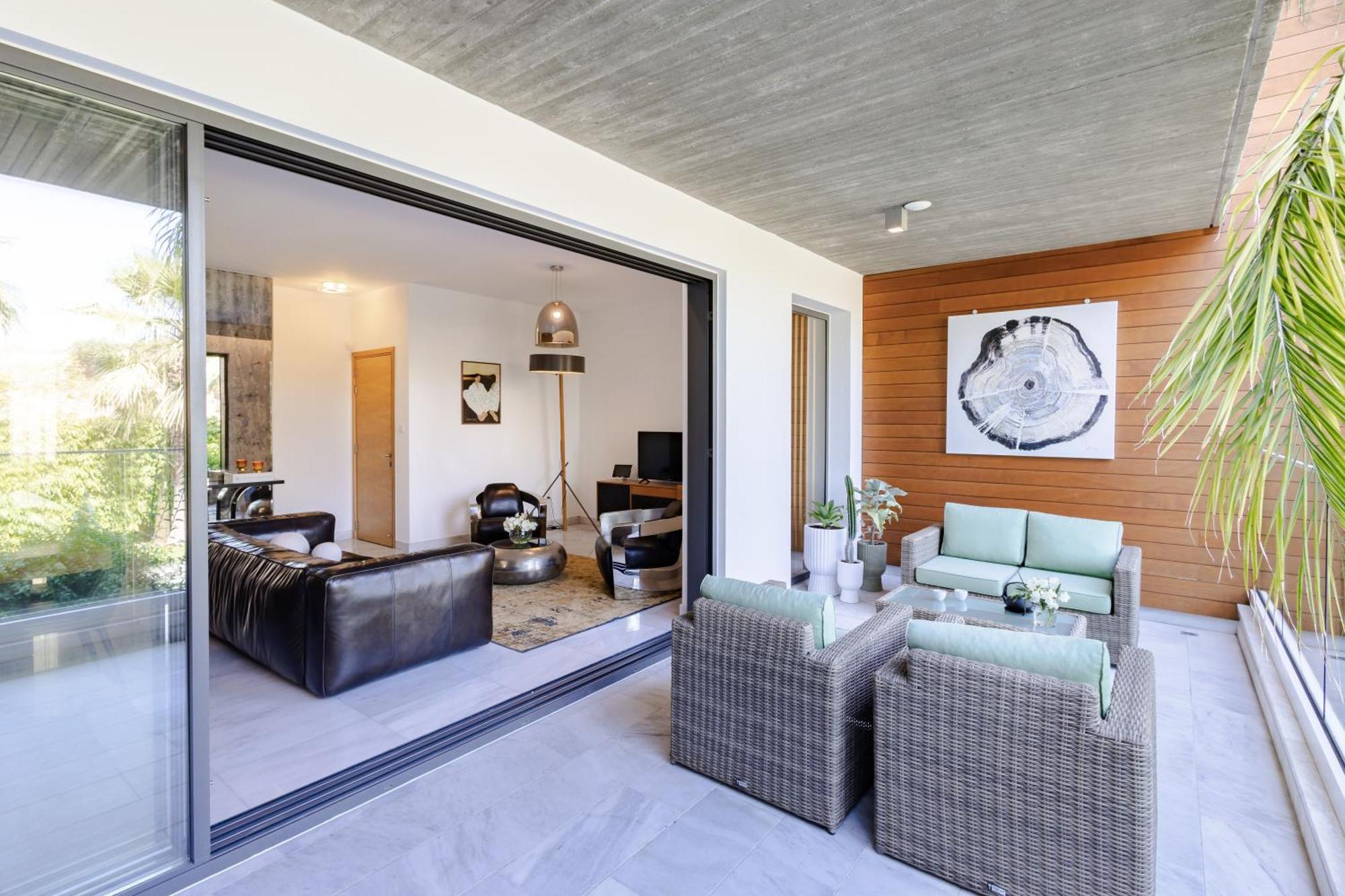 Sofia Luxury - Premium With Pool & Bbq, Rooftop Terrace, 5 Min To Sea * Paphos
