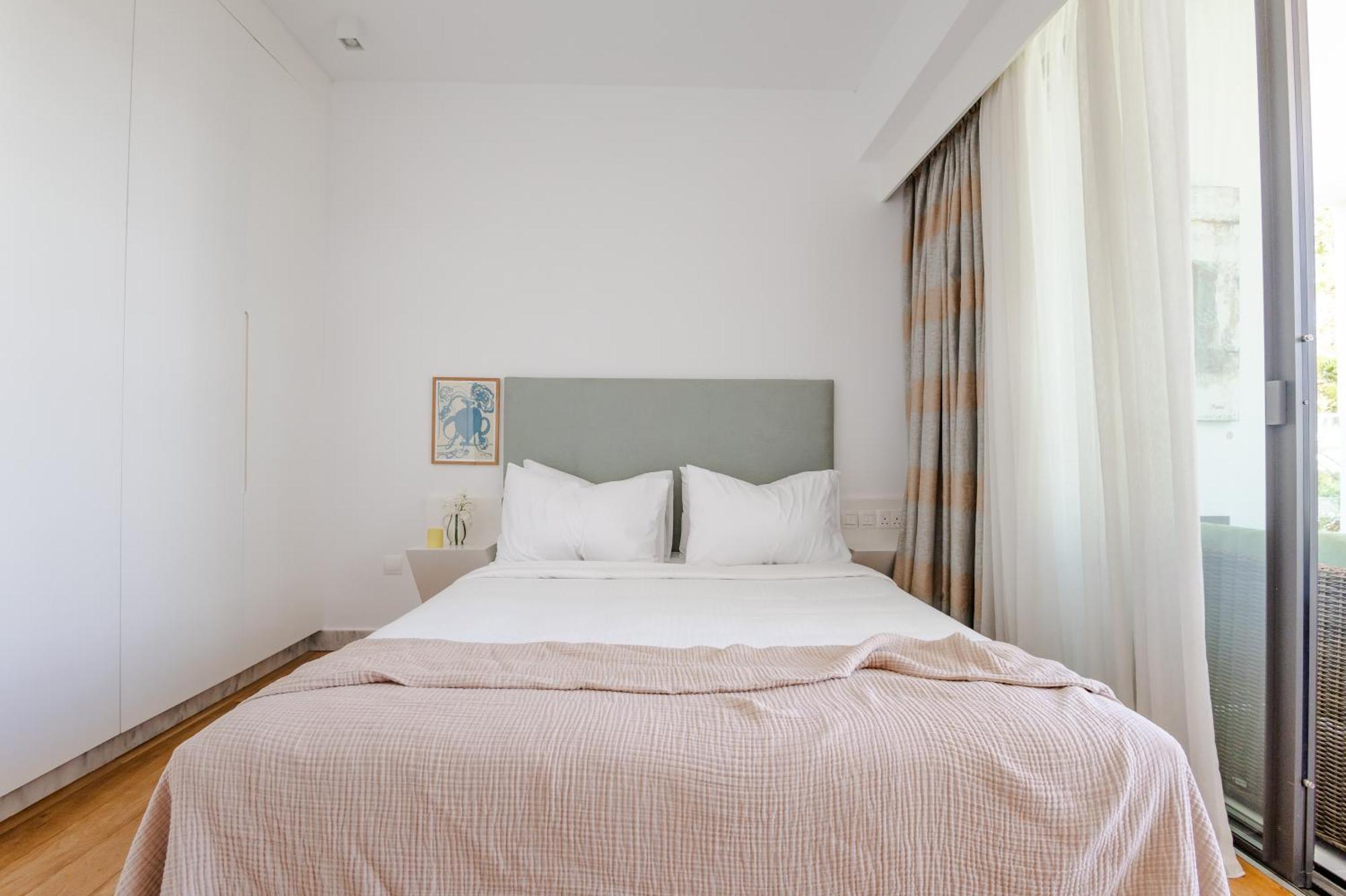 Sofia Luxury - Premium With Pool & Bbq, Rooftop Terrace, 5 Min To Sea Apartment Paphos