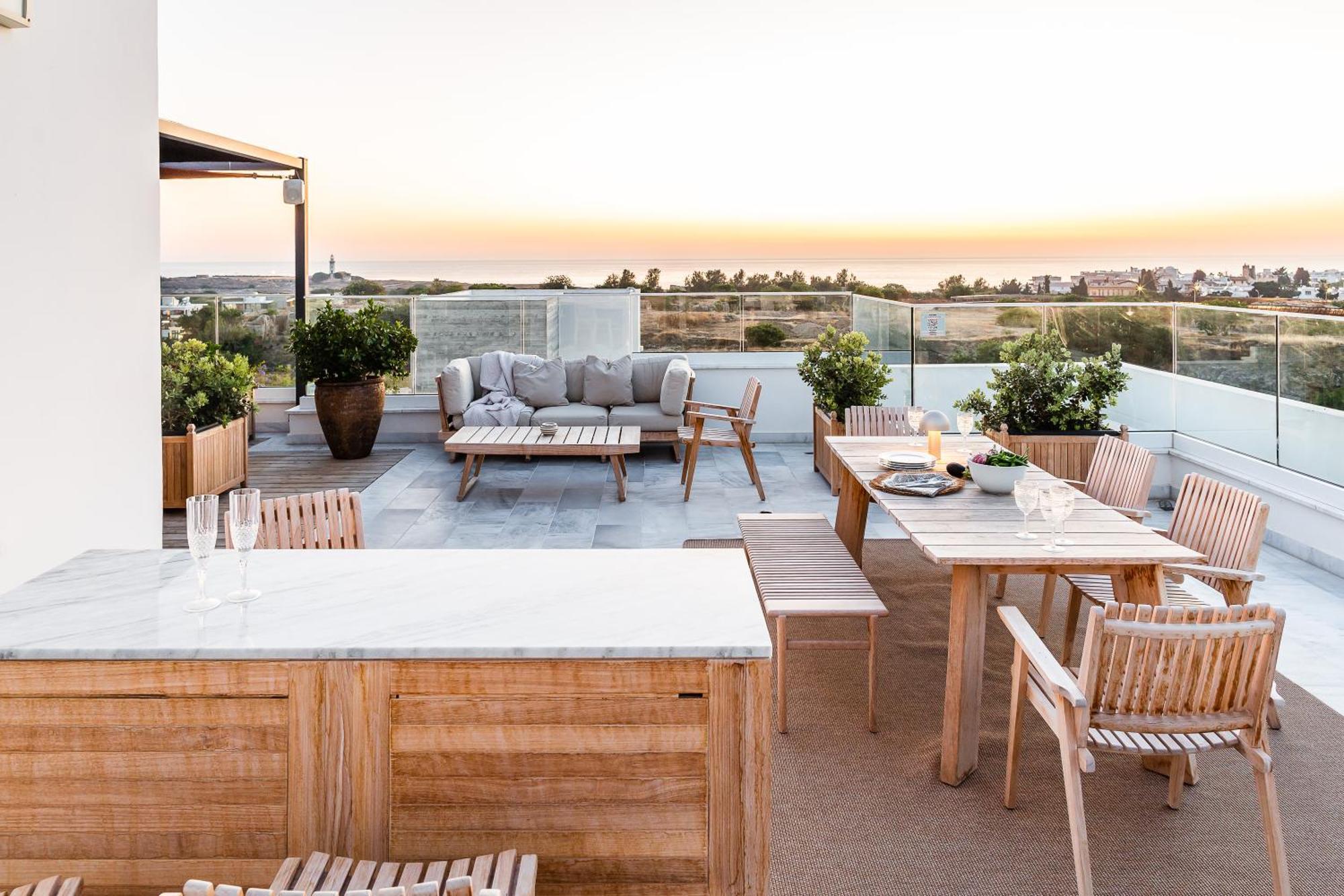 Apartment Sofia Luxury - Premium With Pool & Bbq, Rooftop Terrace, 5 Min To Sea Paphos