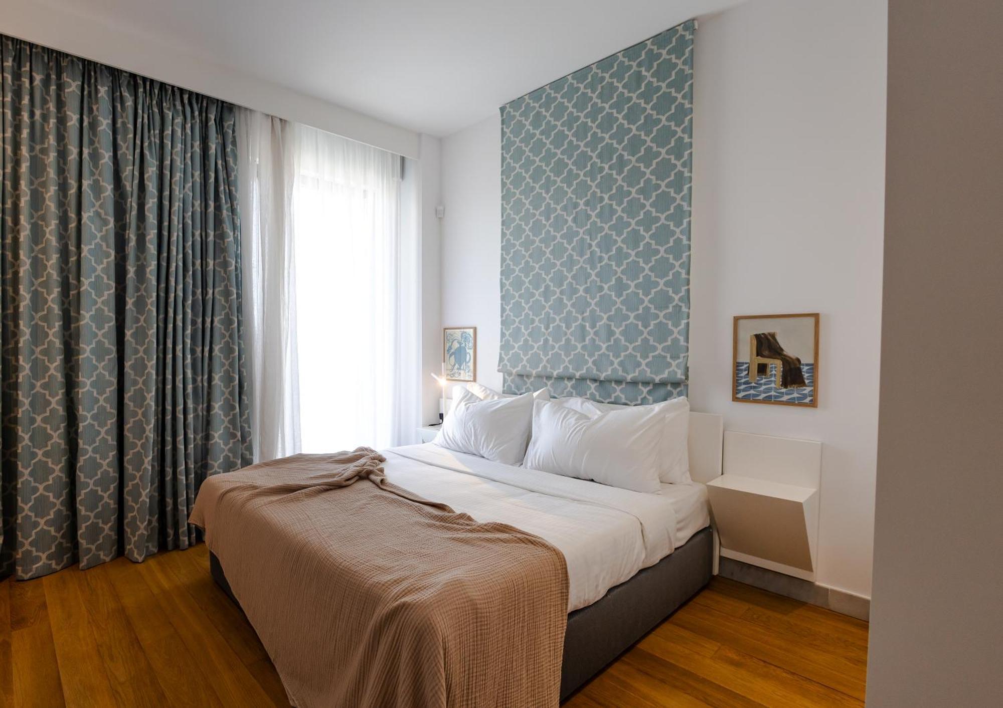 Sofia Luxury - Premium With Pool & Bbq, Rooftop Terrace, 5 Min To Sea Paphos